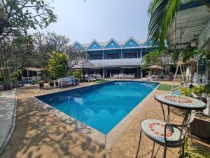Willkris Resort วิลล์คริส รีสอร์ท - 4hvězdičkové hotely ve městě Bang Sare