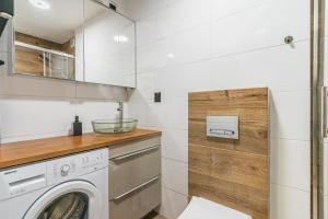 Apartament Black Stripes blisko morza