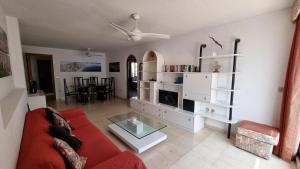 Ático con terraza y 2 habitaciones en casco antiguo