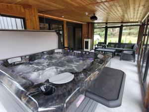 LoveLake dom z jacuzzi