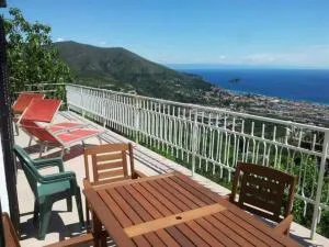 La casa di Enzo - Bergeggi