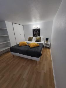 Appartements REGLISSE-12 min des parcs Walt Disney-Arrivee Autonome - Parking & wifi Gratuit : photos des chambres