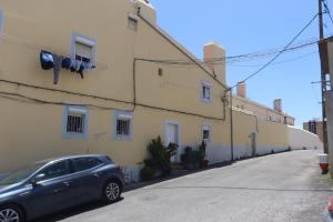 Lisbon, T2 renewed duplex with river view, Beato