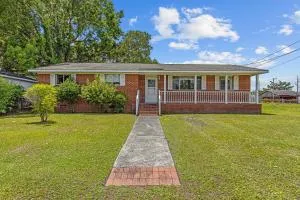 Milta's Manor - Steep Pines Fork