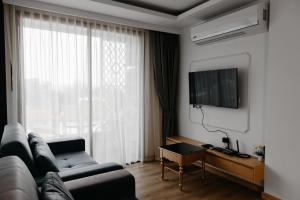 Aristo 2 Phuket, Surin beach