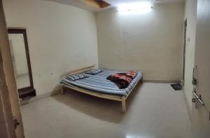 Tiwari Dharamshala Guest House