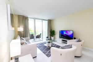 The Tides apartment Go Holiday Home 5th floor