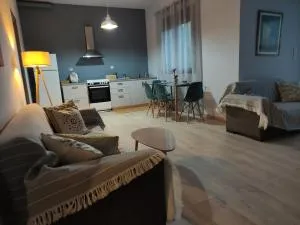 Under the trees - Knossós