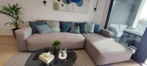 Splendid Beach View Apartment