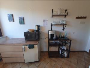 Ferienhaus-Schönwald, 2 Schlafzimmer, Küche, Dachterrasse, Balkon App24