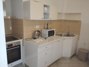 Apartment in Bol with sea view, balcony, air conditioning, WiFi 3835-2