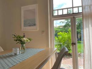 Ferienwohnung EINS Hof Himmelgrün