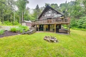 Tolland Cabin with Private Hot Tub and Grill! - Norfolk