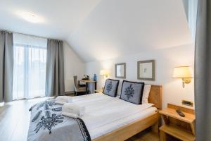 Quadruple Room with Balcony room in DW Szarotka