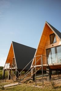 CAVO VILLAGE- Cabins Rental Băile 1 Mai