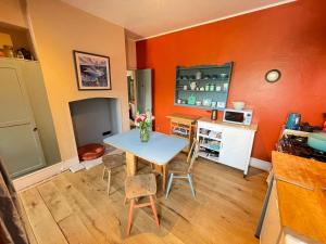 Maisonette - Halfway down to Swanage or up to Durlston - Ubytování bez kategorie ve městě Swanage