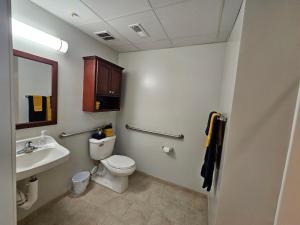 Cozy Studio at the Historic Inman