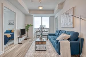 2 Bedroom, 2 Bath Stunning Condo - heart of Kitchener Downtown