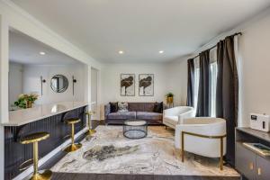 Modern Richmond Home w Deck, Close to Downtown!