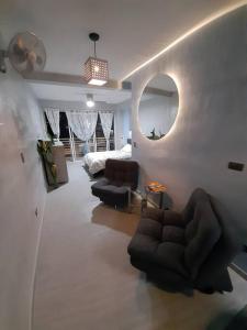 Design Studio Apartment with balcony and view in central and quiet area