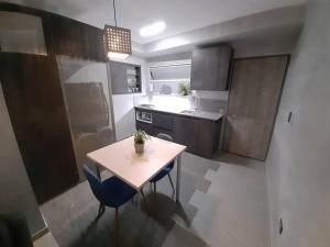 Design Studio Apartment with balcony and view in central and quiet area