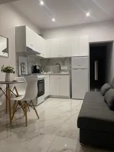 Aggelikas apartments - Doukádes