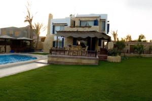 Sandorini Villa for Rent