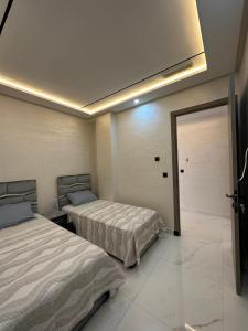 اقامة الانوار