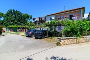 Apartments by the sea Banjole, Pula - 3002