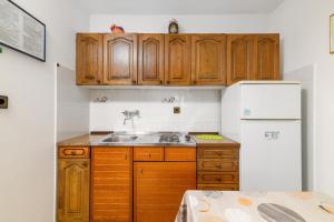 Apartments by the sea Banjole, Pula - 3002