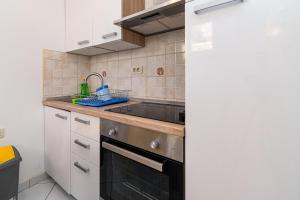 Apartments by the sea Crikvenica - 21501