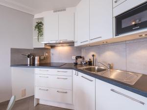 Studio on the 3rd floor with phenomenal sea view