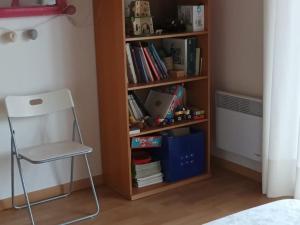 Maisons de vacances Grande maison familiale 4 chambres, 140m², proche foret, terrasse et jardin clos, Biscarrosse - FR-1-521-22 : Maison de Vacances (8 Adultes)