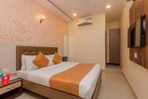 Hotel O Golden Nest Near Chhatrapati Shivaji International Airport