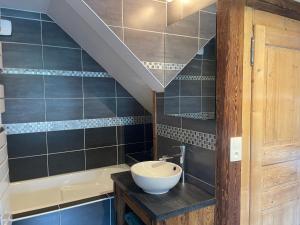 Chalets Chalet Samoens, 6 pieces, 12 personnes - FR-1-624-135 : photos des chambres