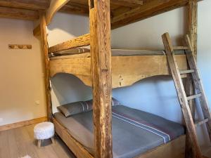 Chalets Chalet Samoens, 6 pieces, 12 personnes - FR-1-624-135 : photos des chambres