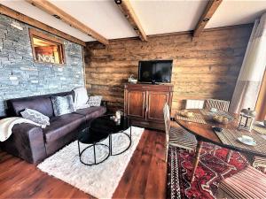 Appartement rénové avec balcon, au pied des pistes, piscine chauffée, proche télésiège et commerces - FR-1-267-258 - 3hvězdičkové hotely ve městě Villarembert