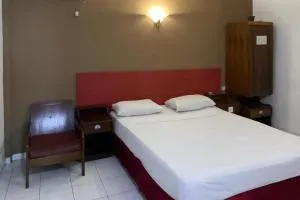 Hotel Laut Jaya Tanjung Pinang RedPartner - 丹戎槟榔