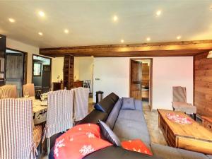 Chalet confortable 8-10 pers. près des pistes, terrasse, parking privé - FR-1-267-266