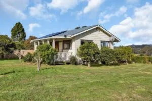 Enchanted Retreat - Kerikeri Holiday Home - Purerua