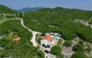 3 Bedroom Cozy Home In Duge Njive - Pranići