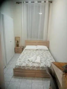 tom house 2 - Katsímbalis