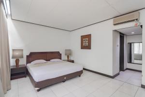 Istana Hotel Bandung Mitra RedDoorz