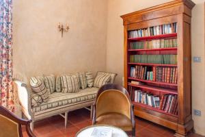 B&B / Chambres d'hotes Sarrasins Bed and Breakfast : Suite Exécutive