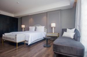 Goodrich Suites, Jakarta