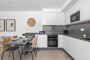 Elegance Apartment "Seaside Retreat"