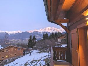 Chalets Demi-chalet de charme a Combloux : photos des chambres