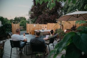 Maisons de vacances Grand loft avec Jacuzzi et Home Cinema : photos des chambres