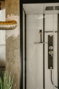 Maisons de vacances Grand loft avec Jacuzzi et Home Cinema : photos des chambres