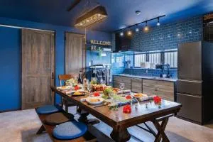 アメリカンヴィレッジまで3分/12名宿泊/BBQ可能/周辺には飲食店多数の北谷エリア 北谷ベース - Fuenzan